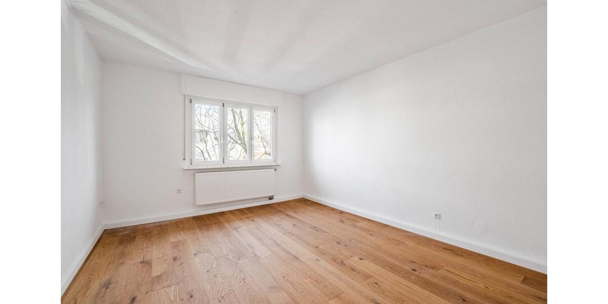 Dachgeschoßwohnung Heilbronn - 4 Zimmer, 89 m&sup2;, 1.160&euro; | Angebot:25883442