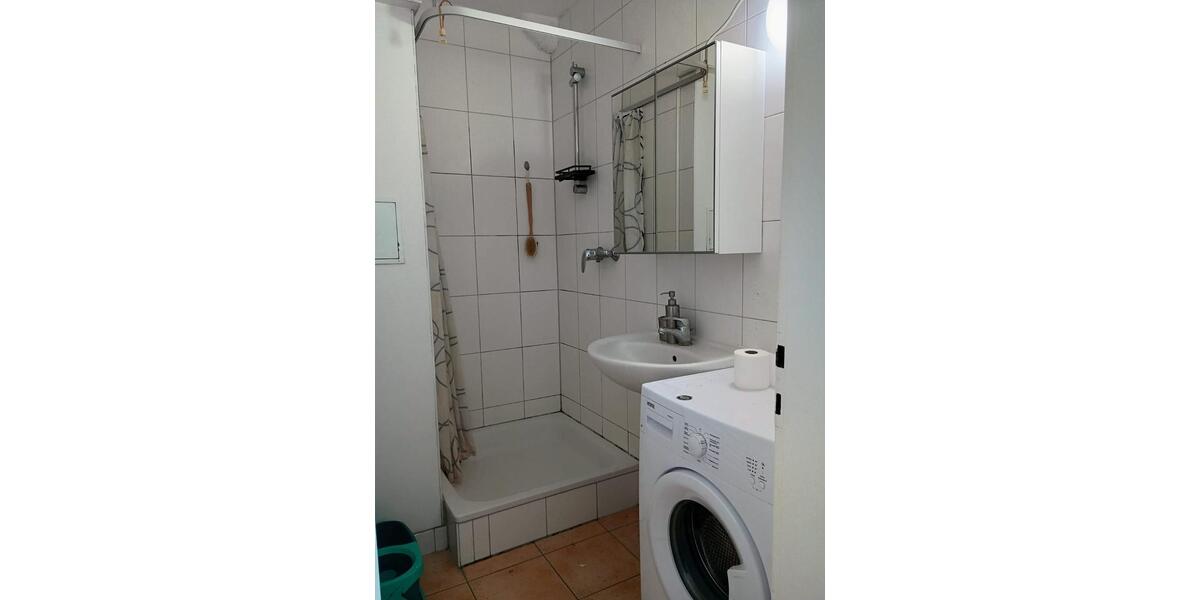 Etagenwohnung Stuttgart Bad Cannstatt - 3 Zimmer, 74 m&sup2;, 1.220&euro; | Angebot:27576589