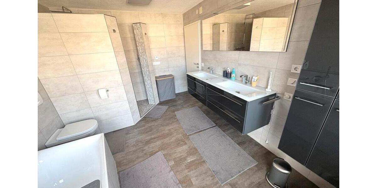 Etagenwohnung Stuttgart Stuttgart-West - 4.5 Zimmer, 144 m&sup2;, 629.000&euro; | Angebot:25792891