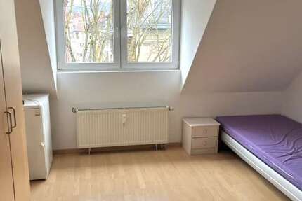Zimmer Stuttgart Lehen - 475&euro; | Angebot:25901949