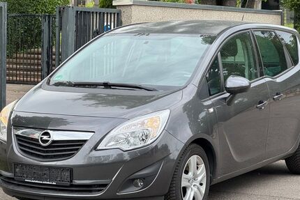 Opel Meriva 186.558 km 2.850 &euro; Stuttgart 70374