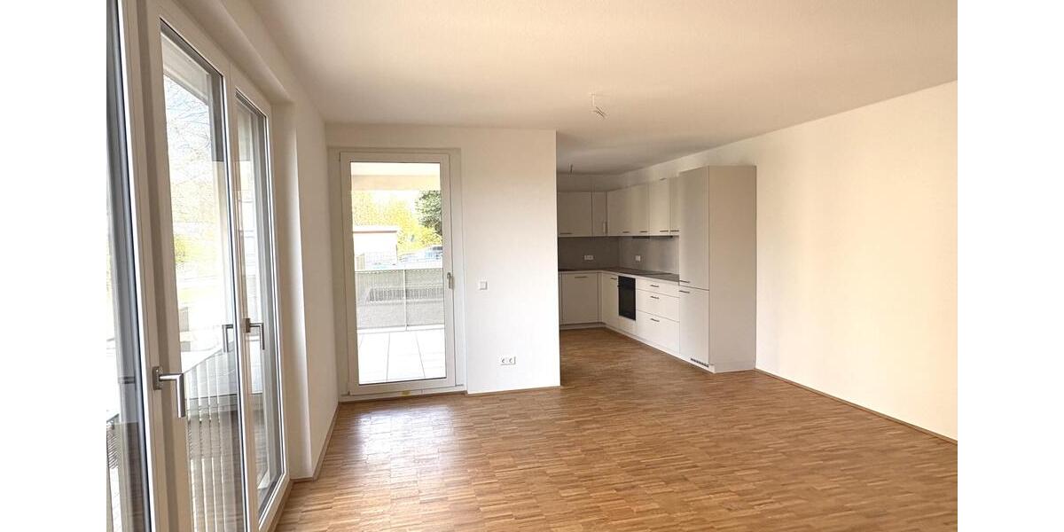 Erdgeschoßwohnung Leonberg - 4 Zimmer, 101 m&sup2;, 1.821&euro; | Angebot:23714104