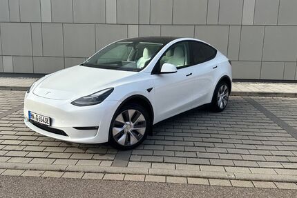 Tesla Model Y 69.500 km 37.200 &euro; Heilbronn 74080