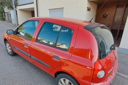 Renault Clio 144.800 km 1.700 &euro; Kornwestheim 70806