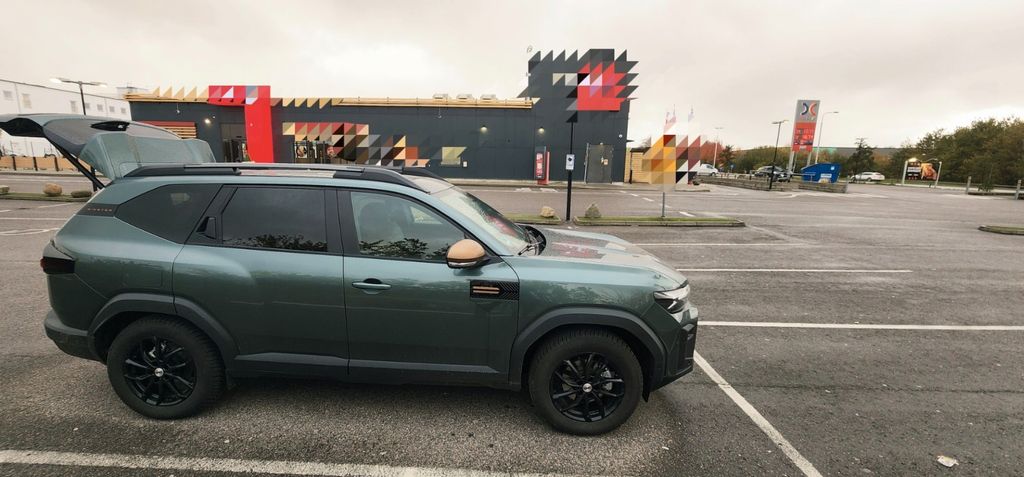 Dacia Bigster 7.860 km 31.200 &euro; Heilbronn 74081