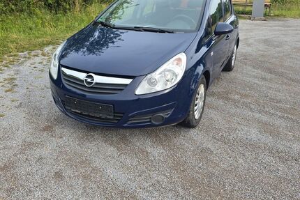 Opel Corsa 135.000 km 2.450 &euro; Möglingen 71696