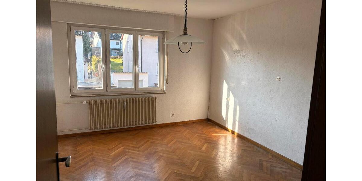 Mehrfamilienhaus, Wohnhaus Vaihingen an der Enz - 7 Zimmer, 160 m&sup2;, 399.000&euro; | Angebot:25825267