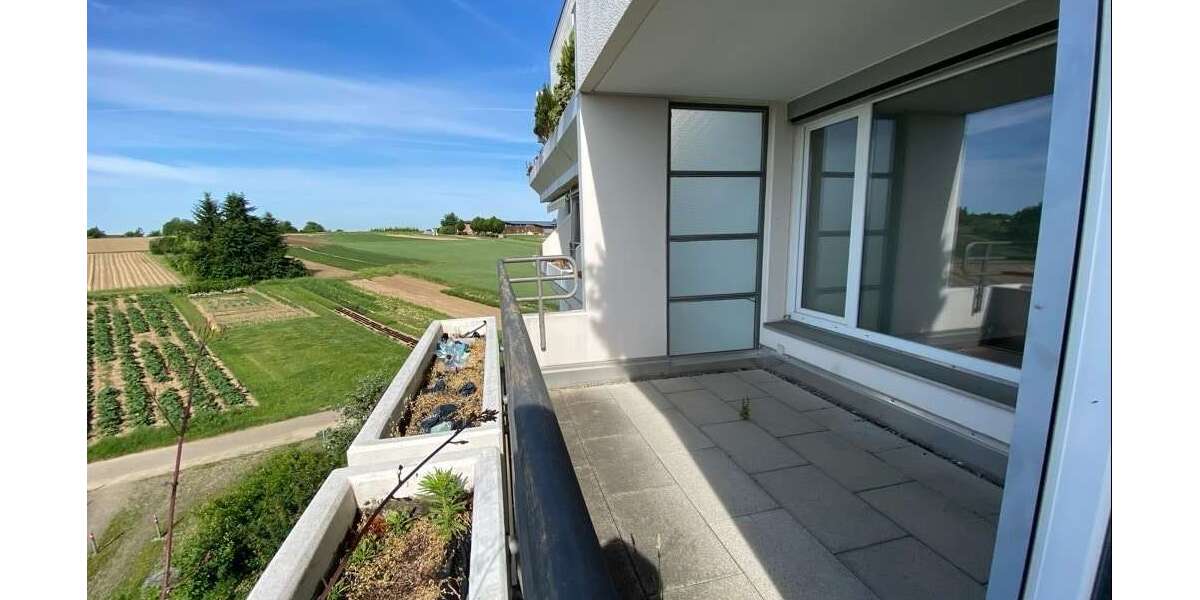 Etagenwohnung Esslingen Brühl - 4 Zimmer, 93 m&sup2;, 295.000&euro; | Angebot:26943013