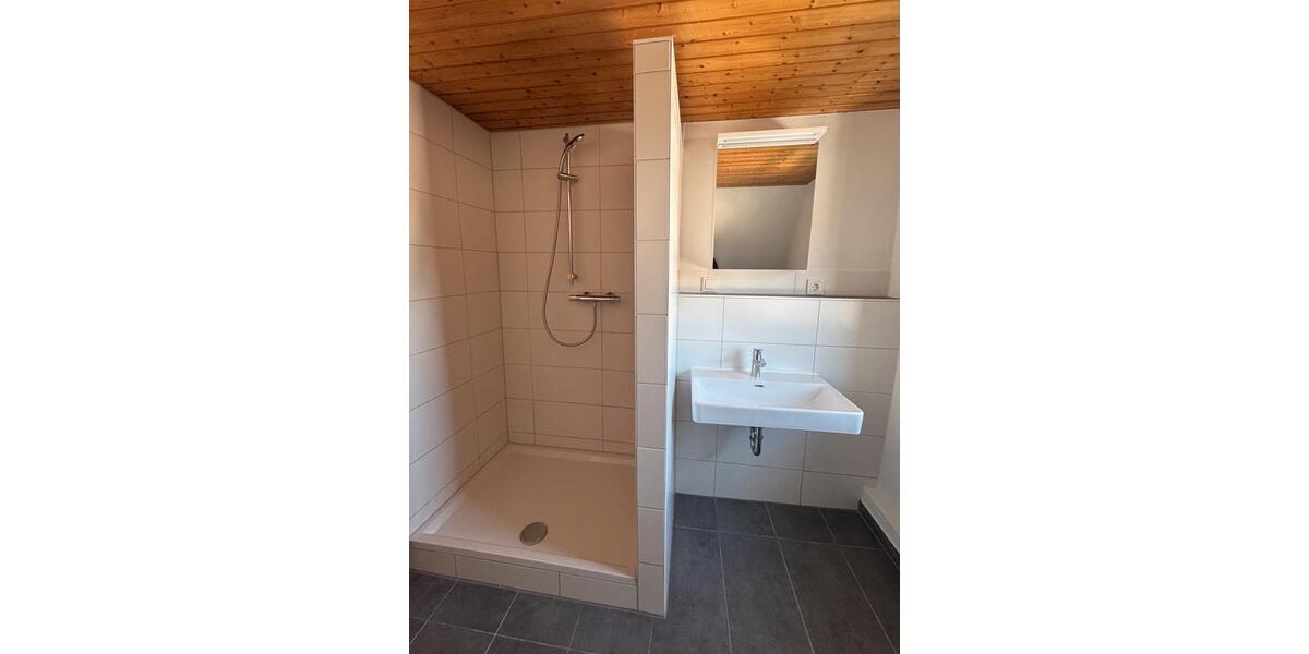 Dachgeschoßwohnung Murrhardt - 2.5 Zimmer, 51 m&sup2;, 930&euro; | Angebot:27542517