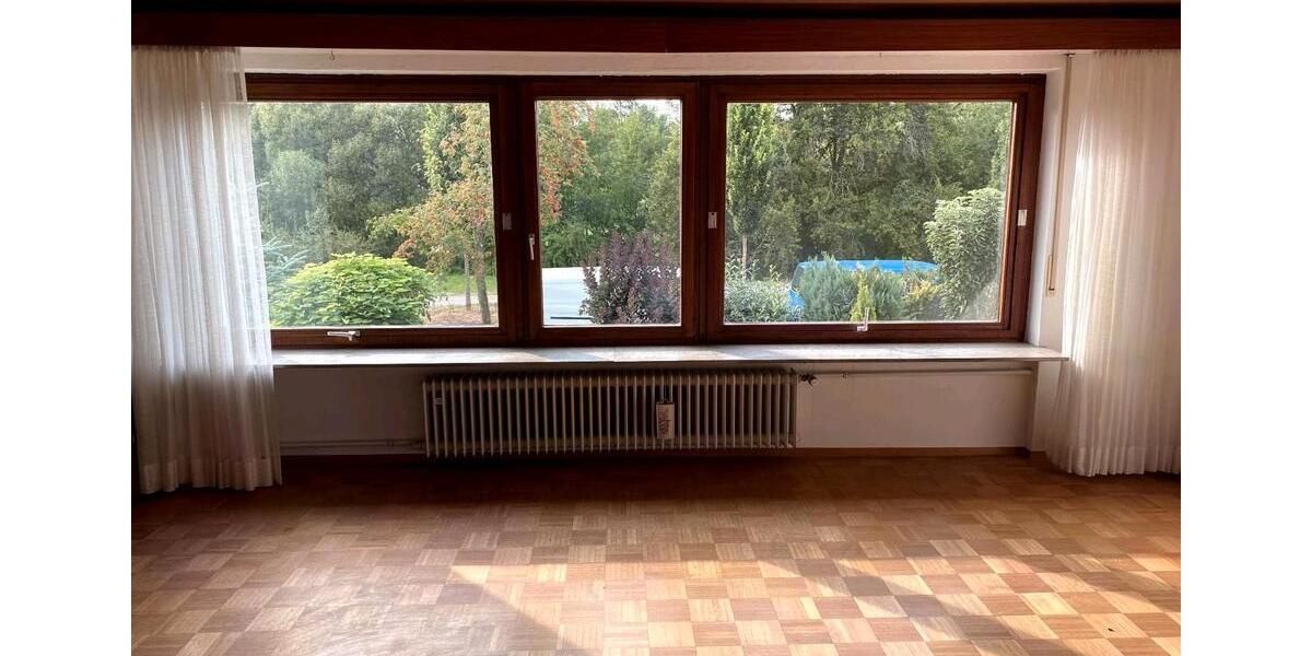 Erdgeschoßwohnung Sindelfingen - 3 Zimmer, 100 m&sup2;, 1.600&euro; | Angebot:27552461