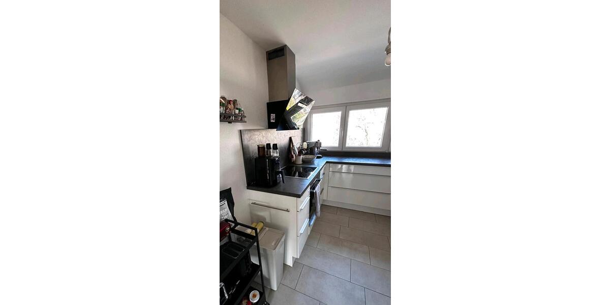 Dachgeschoßwohnung Stuttgart Feuerbach - 35 Zimmer, 65 m&sup2;, 1.050&euro; | Angebot:25824877