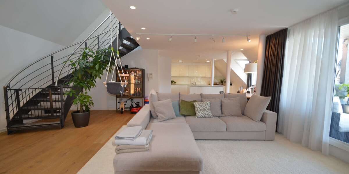 Etagenwohnung Böblingen - 4.5 Zimmer, 220 m&sup2;, 905.000&euro; | Angebot:25193993