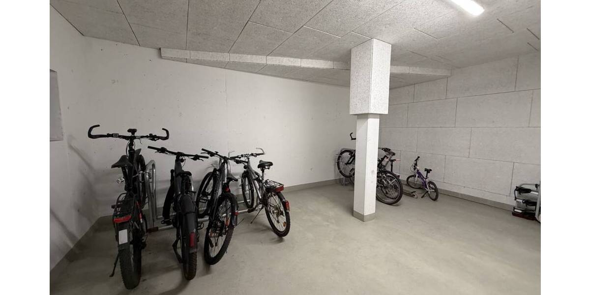 Etagenwohnung Stuttgart / Feuerbach Feuerbach - 3 Zimmer, 80 m&sup2;, 1.900&euro; | Angebot:26376113