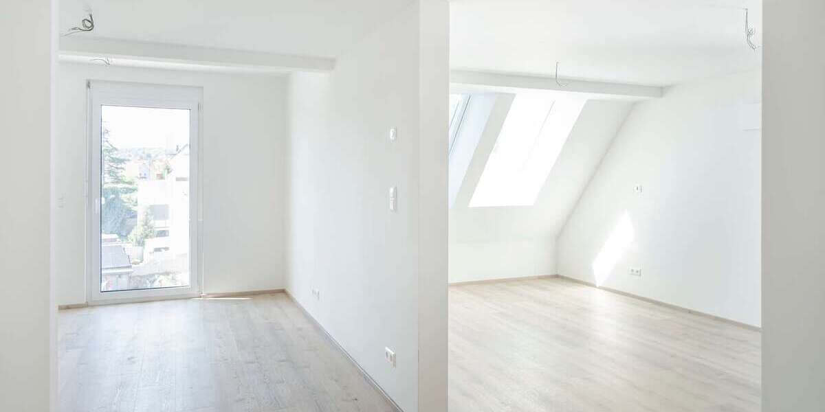 Hochwertig sanierte 2-Zimmer-Dachgeschosswohnung mit Balkon - 2- Esslingen am Neckar Oberesslingen | Angebot:27517943