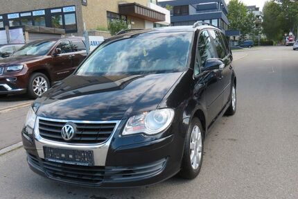 VW Touran 175.000 km 2.450 &euro; Fellbach 70736