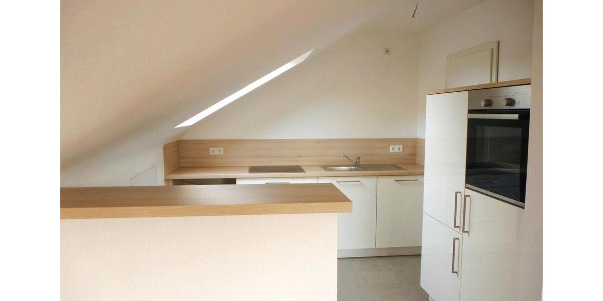 Dachgeschoßwohnung Backnang - 3 Zimmer, 68 m&sup2;, 259.000&euro; | Angebot:26032036
