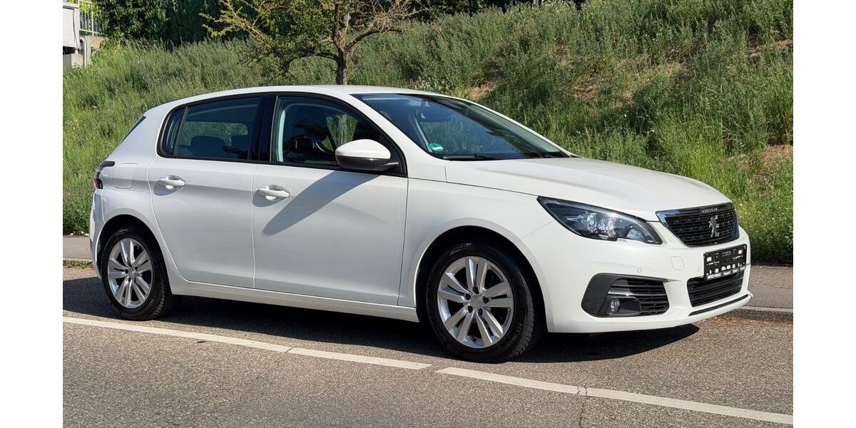 Peugeot 308 146.000 km 6.800 &euro; Fellbach 70736