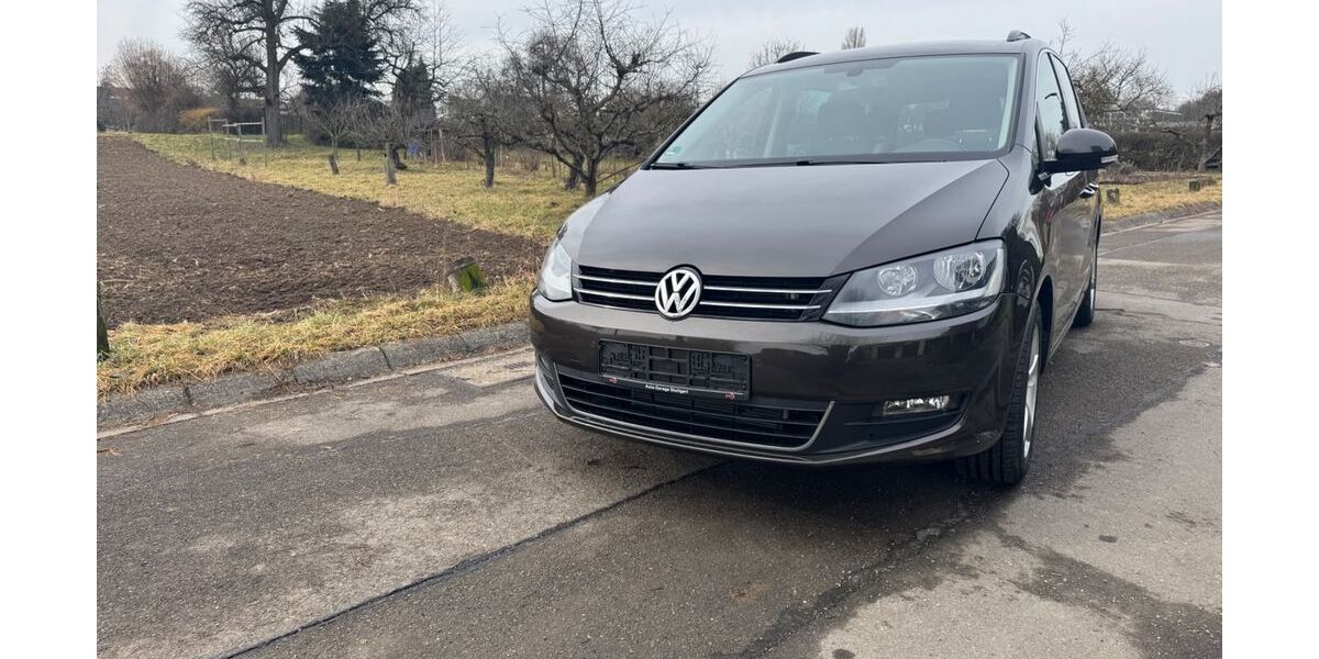 VW Sharan 199.999 km 9.900 &euro; Stuttgart 70599
