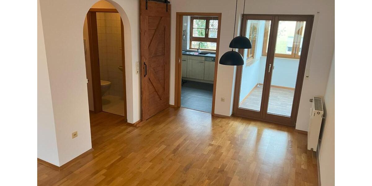 Etagenwohnung Lehrensteinsfeld - 3.5 Zimmer, 99 m&sup2;, 1.000&euro; | Angebot:25964396