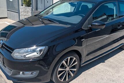 VW Polo 128.000 km 6.300 &euro; Freiberg a. Neckar 71691