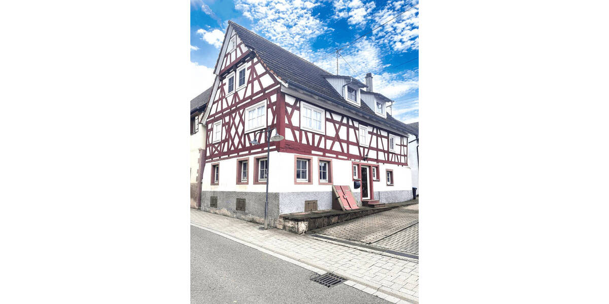 Etagenwohnung Wiernsheim Pinache - 5 Zimmer, 167 m&sup2;, 295.000&euro; | Angebot:25691709