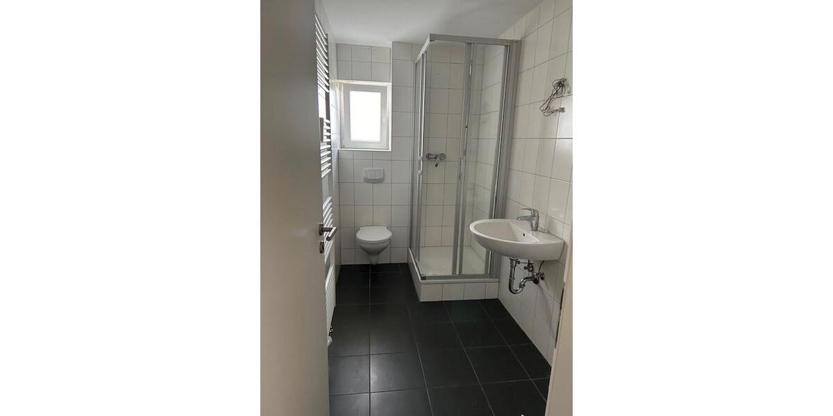 Etagenwohnung Esslingen am Neckar - 2 Zimmer, 50 m&sup2;, 571&euro; | Angebot:26383039