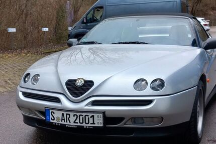 Alfa Romeo Spider 82.500 km 12.500 &euro; Stuttgart 70376