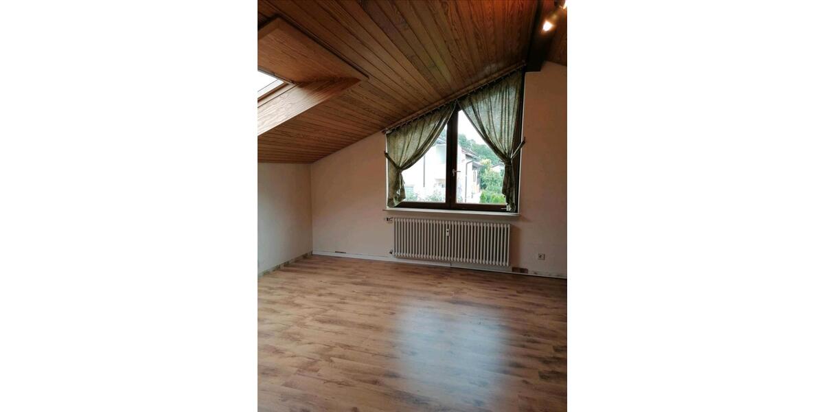 Dachgeschoßwohnung Marbach am Neckar - 2 Zimmer, 63 m&sup2;, 1.040&euro; | Angebot:26197593