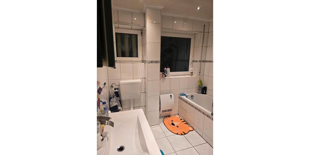 Erdgeschoßwohnung Böblingen Dagersheim - 4.5 Zimmer, 90 m&sup2;, 1.750&euro; | Angebot:25875430