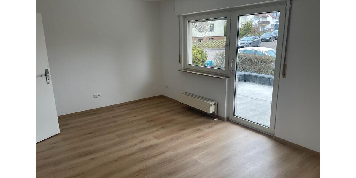 Erdgeschoßwohnung Ditzingen - 3 Zimmer, 70 m&sup2;, 1.200&euro; | Angebot:26404854
