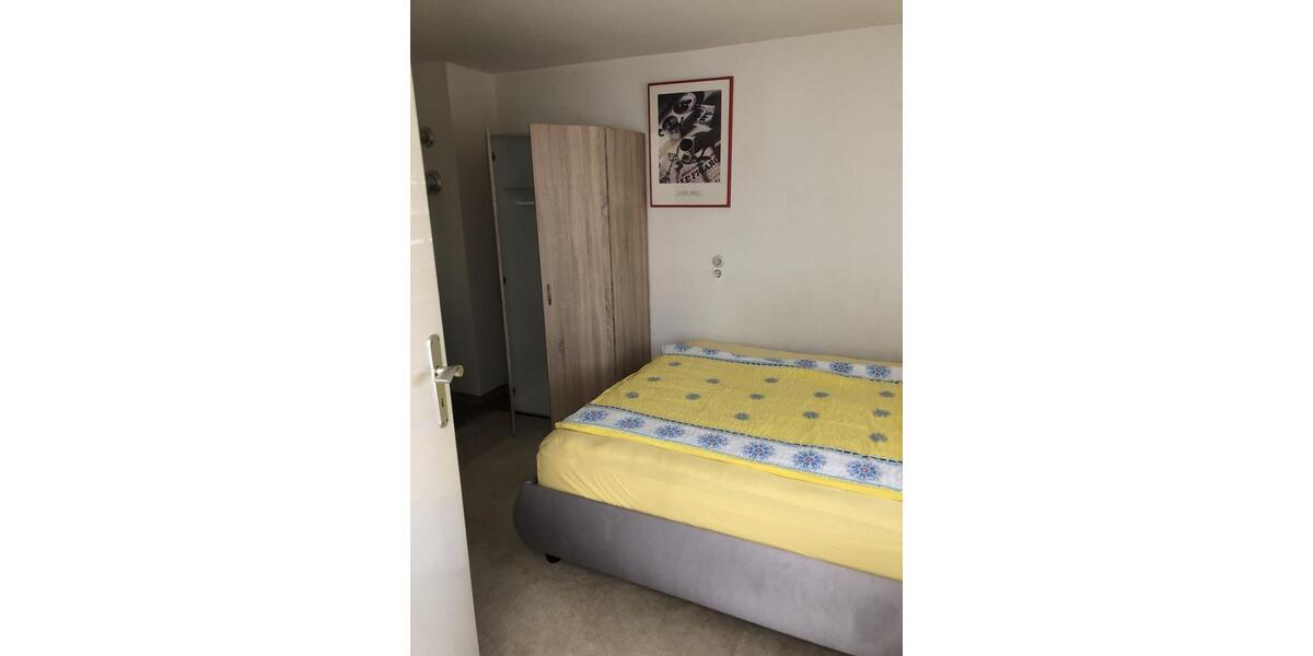 Erdgeschoßwohnung Weinstadt - 1 Zimmer, 18 m&sup2;, 480&euro; | Angebot:25236256