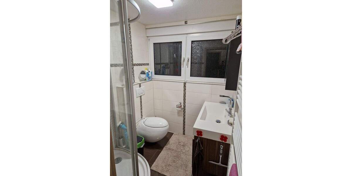 Einfamilienhaus Brackenheim - 7 Zimmer, 155 m&sup2;, 535.000&euro; | Angebot:25657552