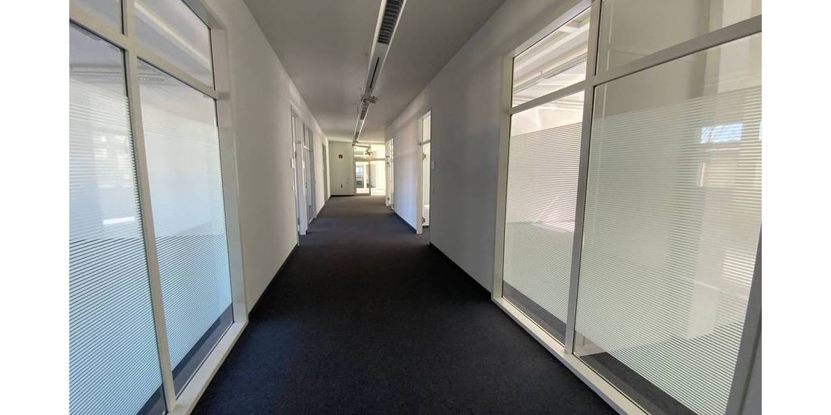 Gewerbeobjekt Sindelfingen Mitte - 18.960&euro; | Angebot:25704212