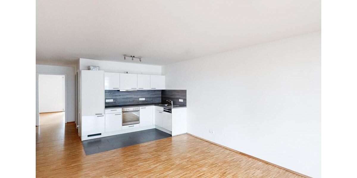 Erdgeschoßwohnung Böblingen - 4 Zimmer, 92 m&sup2;, 1.215&euro; | Angebot:25650502