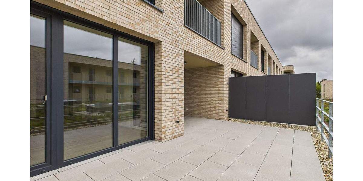 Etagenwohnung Sindelfingen Ost - 2 Zimmer, 71 m&sup2;, 1.330&euro; | Angebot:25671740