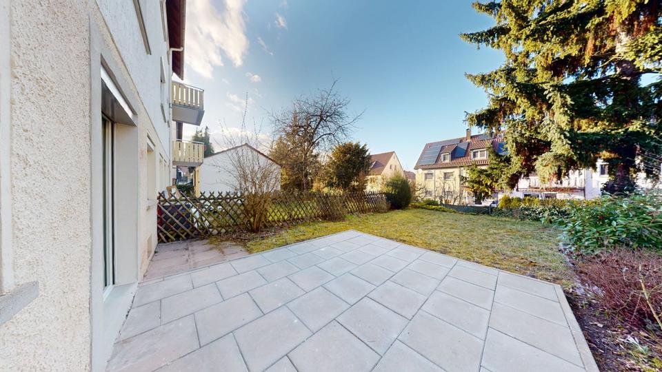 Terrassenwohnung Stuttgart Bad Cannstatt - 2 Zimmer, 62 m&sup2;, 995&euro; | Angebot:25385396