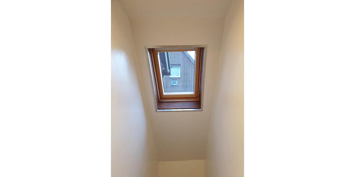 Doppelhaushälfte Brackenheim - 4 Zimmer, 148 m&sup2;, 310.000&euro; | Angebot:27202309