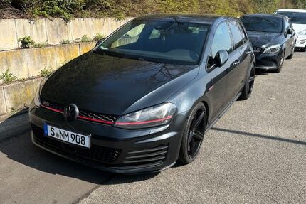 VW Golf 133.000 km 15.200 &euro; Stuttgart 70329