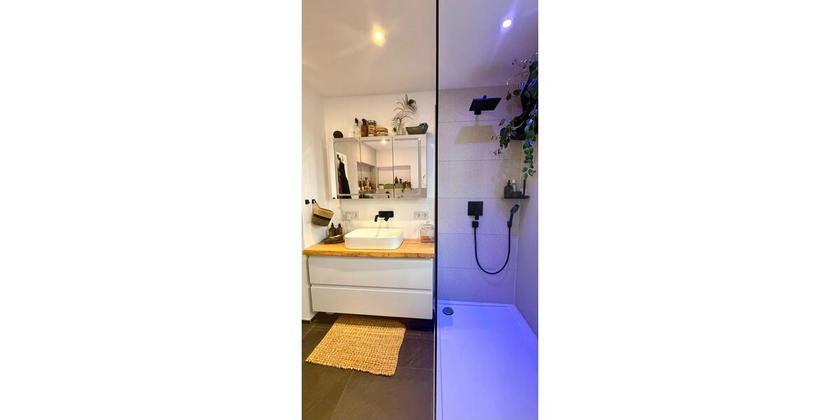 Etagenwohnung Köngen - 2.5 Zimmer, 75 m&sup2;, 1.490&euro; | Angebot:25886783