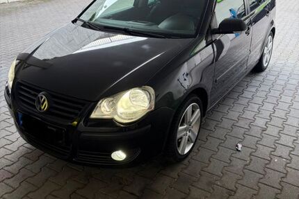 VW Polo 183.000 km 4.350 &euro; Esslingen 73730