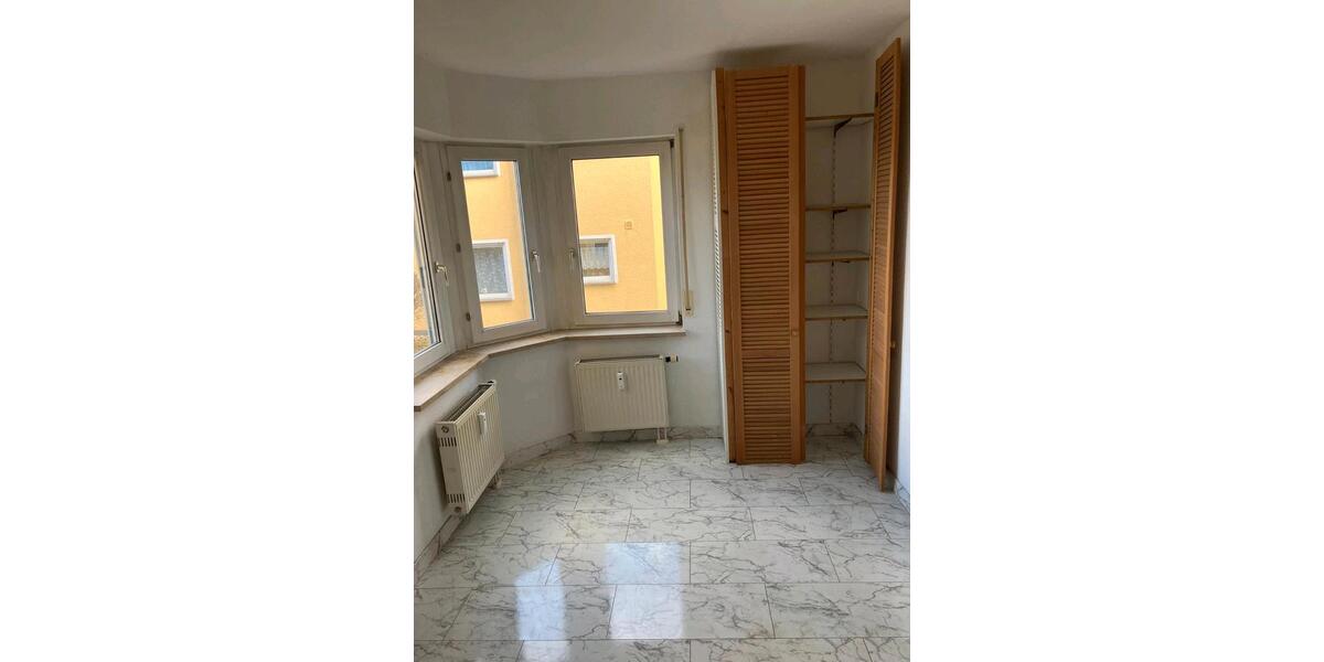 Erdgeschoßwohnung Illingen - 3 Zimmer, 74 m&sup2;, 285.000&euro; | Angebot:24806036
