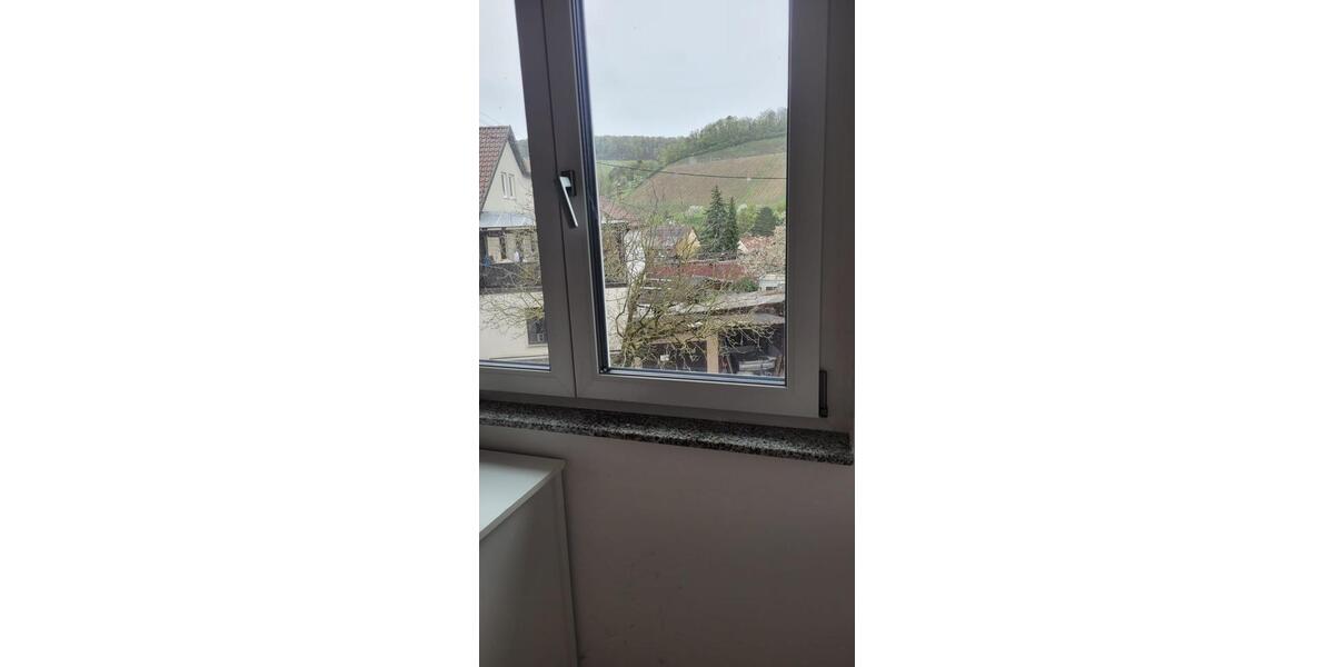Maisonettenwohnung Sachsenheim - 4 Zimmer, 140 m&sup2;, 1.300&euro; | Angebot:26124261