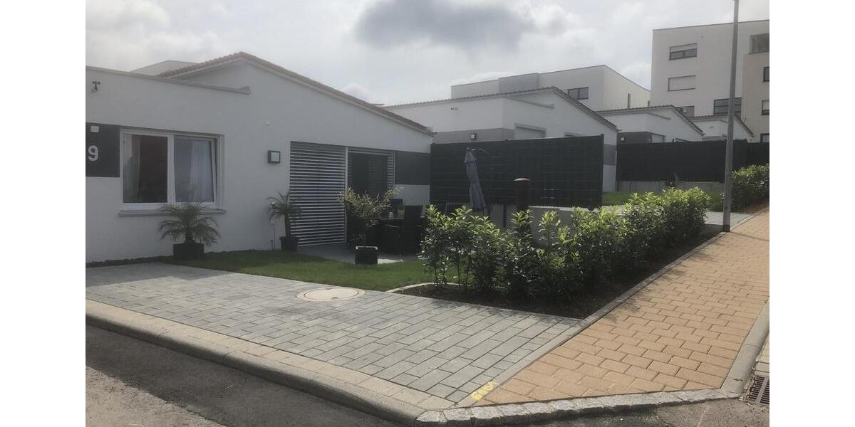 Bungalow Kirchheim am Neckar - 3 Zimmer, 115 m&sup2;, 1.720&euro; | Angebot:25917589