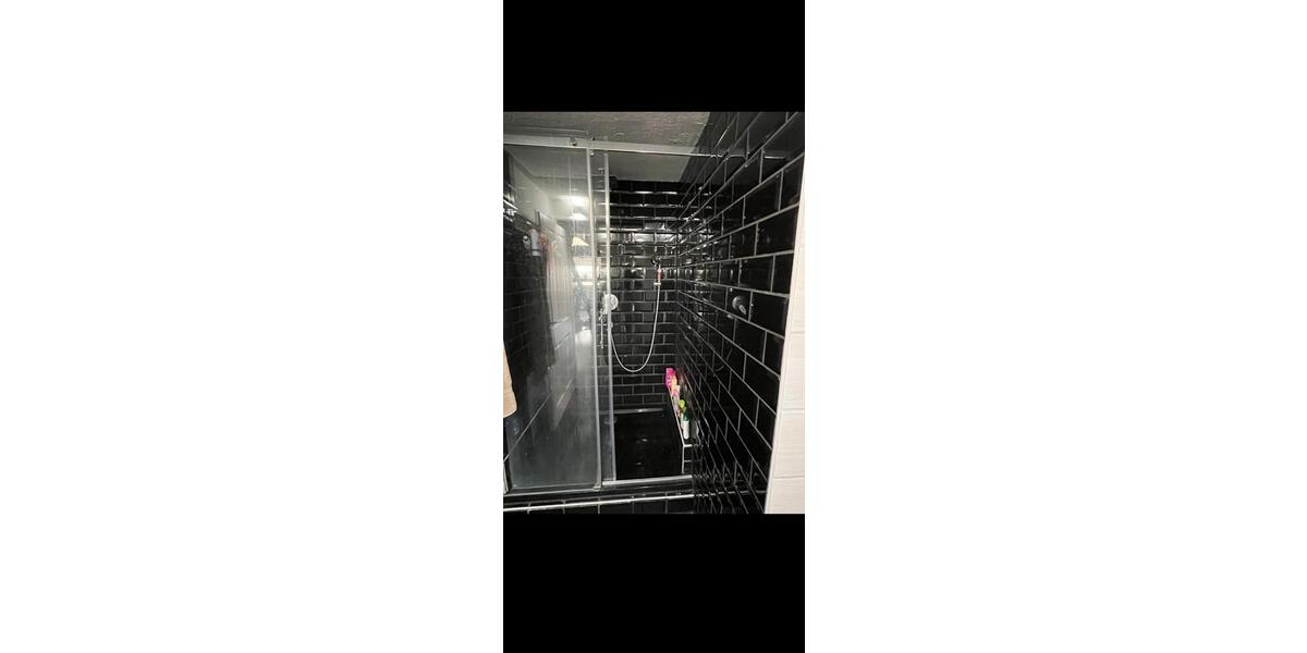 Erdgeschoßwohnung Lichtenwald - 3 Zimmer, 120 m&sup2;, 1.350&euro; | Angebot:25291303