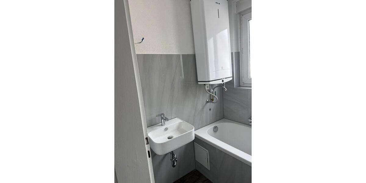 Dachgeschoßwohnung Möglingen - 3 Zimmer, 70 m&sup2;, 1.100&euro; | Angebot:26398213