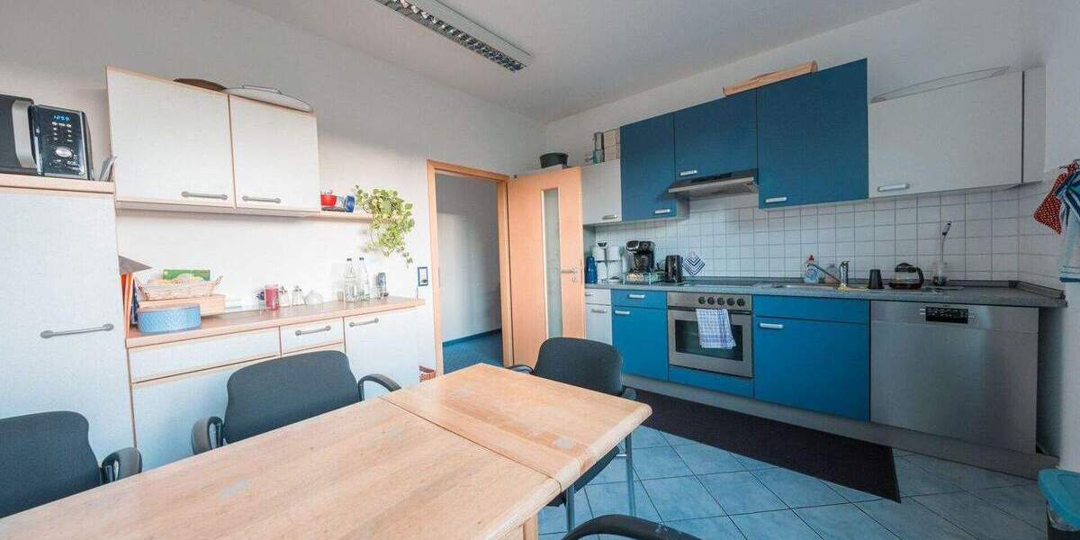 Gewerbeobjekt Remseck am Neckar / Neckargröningen Neckargröningen - 7 Zimmer, 168 m&sup2;, 398.000&euro; | Angebot:25744954