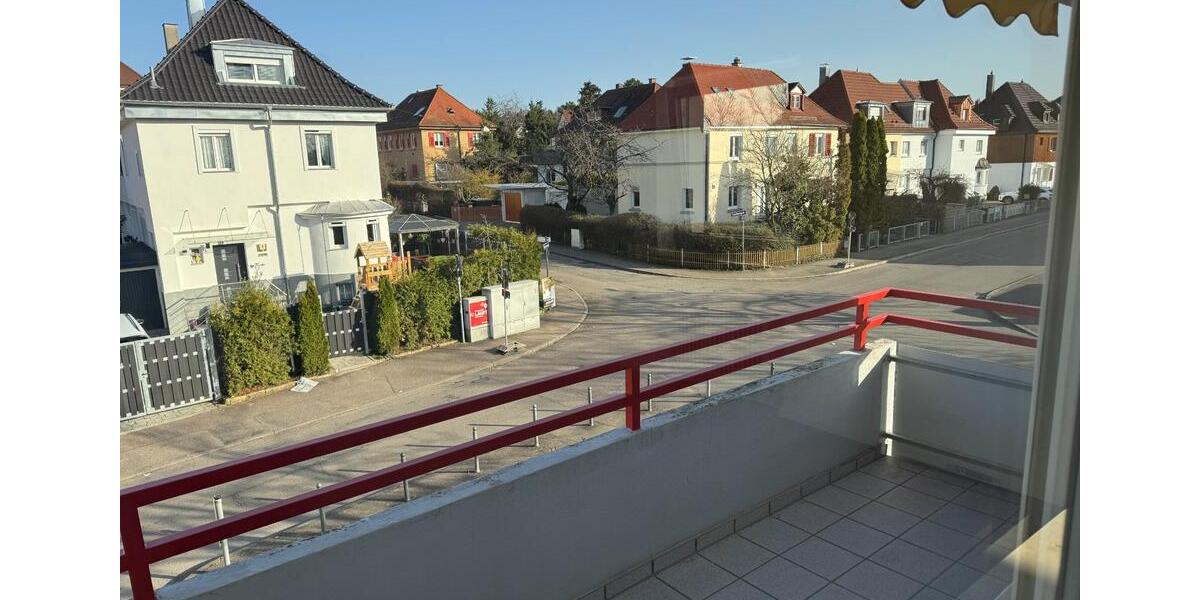 Etagenwohnung Stuttgart Luginsland - 3 Zimmer, 76 m&sup2;, 1.300&euro; | Angebot:25452050