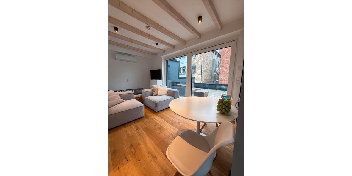 Loft - Studio - Atelier Stuttgart Stuttgart-Süd - 1 Zimmer, 37 m&sup2;, 1.228&euro; | Angebot:25047404