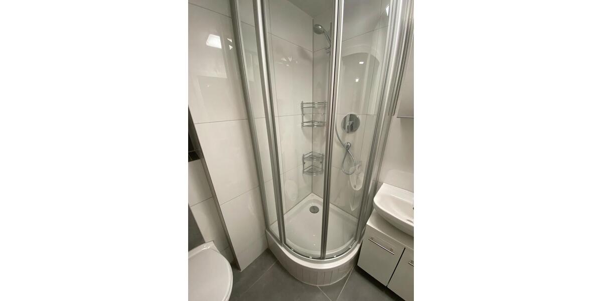 Etagenwohnung Stuttgart Feuerbach - 16 Zimmer, 16 m&sup2;, 510&euro; | Angebot:24840671