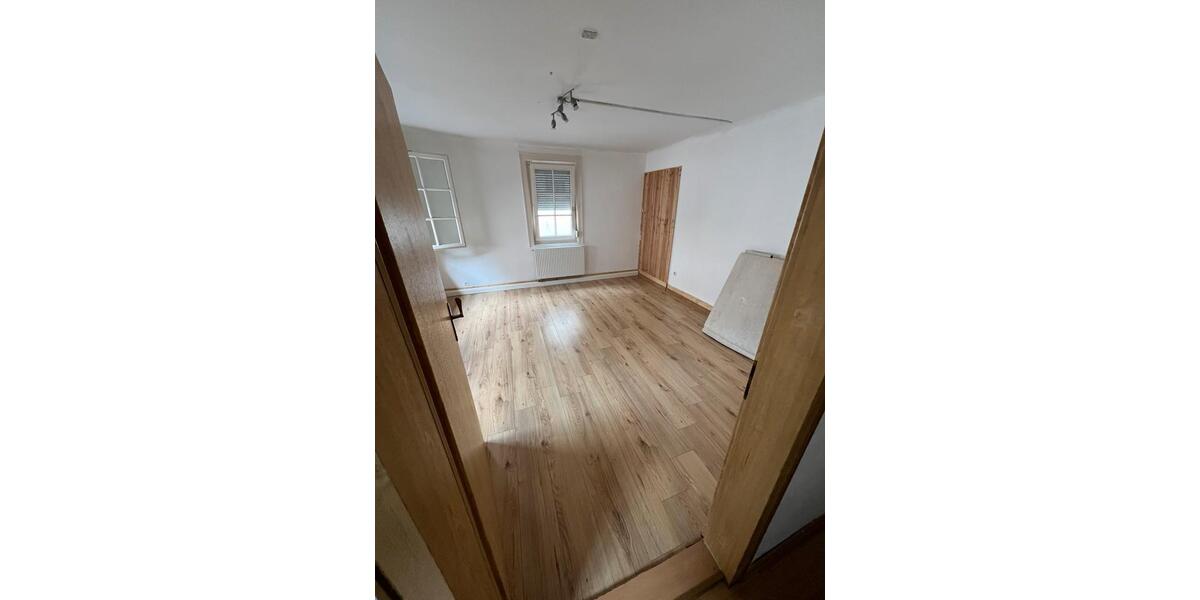 Etagenwohnung Ludwigsburg - 3 Zimmer, 67 m&sup2;, 1.200&euro; | Angebot:26474596